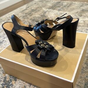 Michael Kors Platform Leather heel